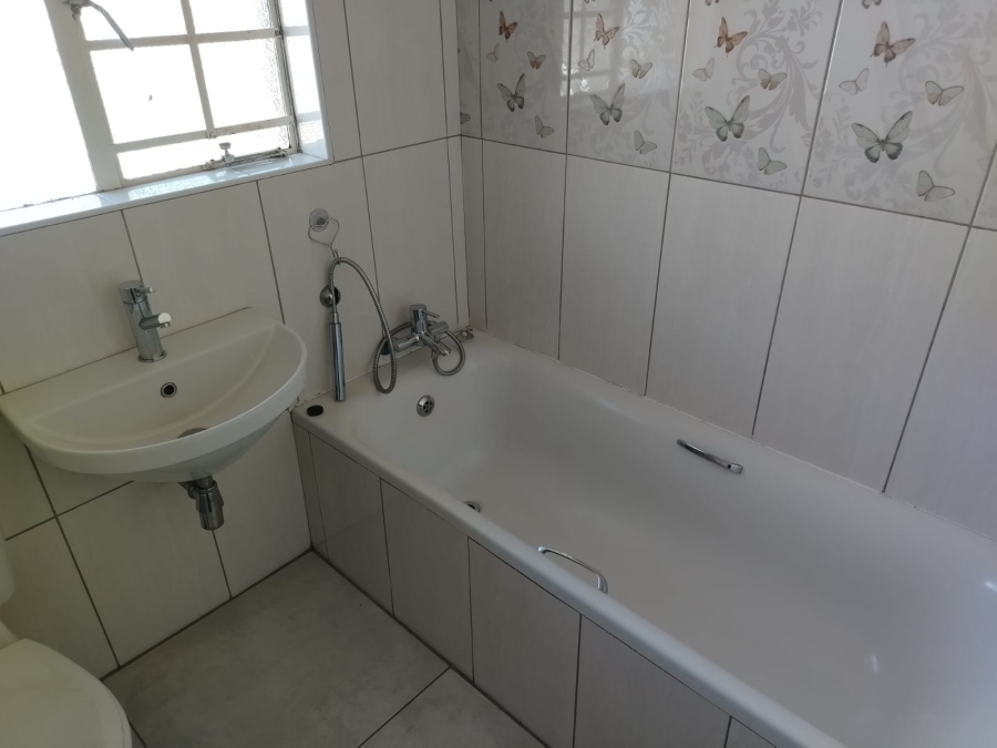 4 Bedroom Property for Sale in Vaalpark Free State